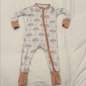 Caden Lane Cloud and Lightning Footie - White and Peach